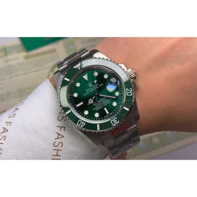 Rolex Submariner "The Hulk" - Image 1