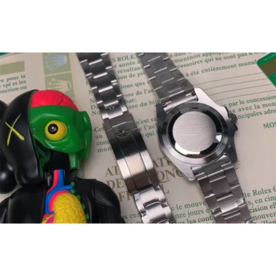 Rolex Submariner "The Hulk" - Image 4