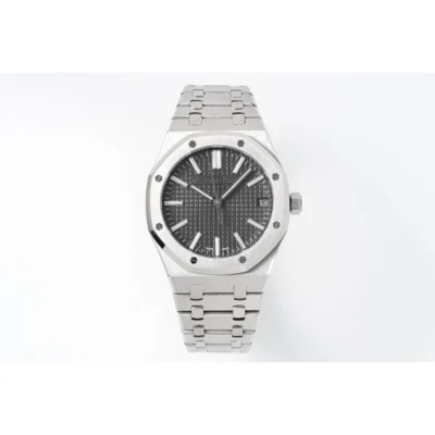 Audemars Piguet Royal Oak "The Jumbo" - Image 1