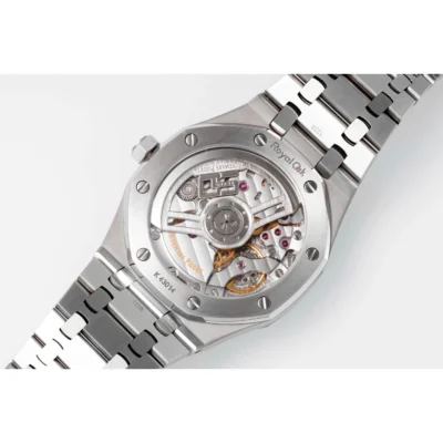 Audemars Piguet Royal Oak "The Jumbo" - Image 4