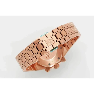 Audemars Piguet Royal Oak Chronograph - Image 4