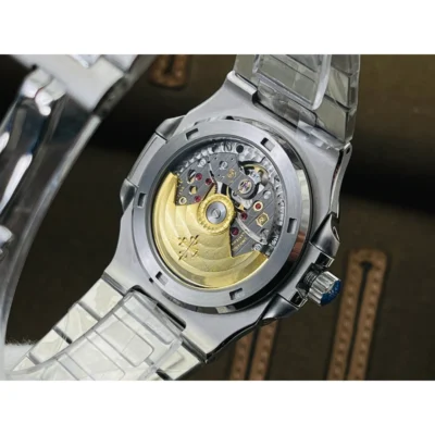 Patek Philippe Nautilus "The Blue King" - Image 4