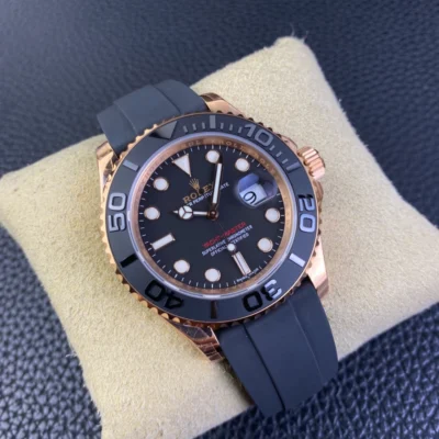 Rolex Yacht-Master 42 in Everose Gold - Image 2