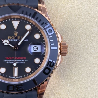 Rolex Yacht-Master 42 in Everose Gold - Image 3