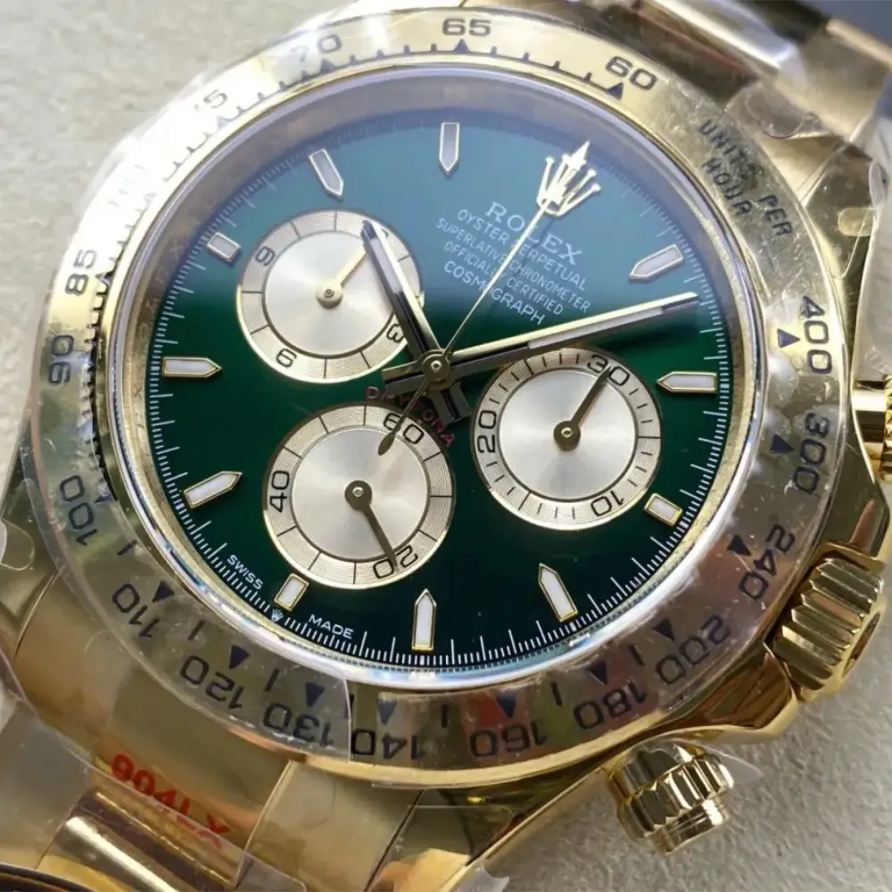 Rolex Daytona – Yellow Gold · Green Dial - Image 2