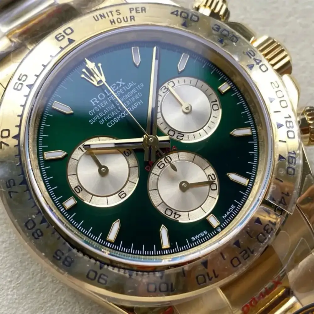 Rolex Daytona – Yellow Gold · Green Dial - Image 7